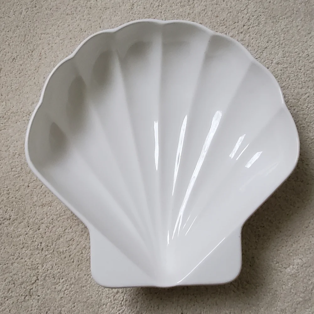 Pfaltzgraff white shell